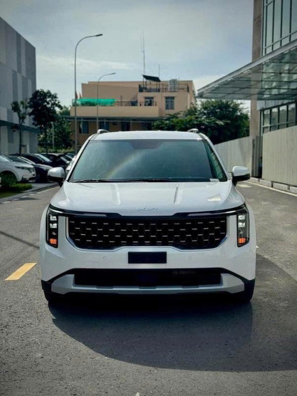 Kia Carnival New - Số Tự Động